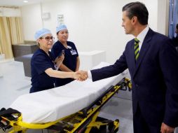 El Presidente felicitó a los médicos en su día y resaltó que valora su trabajo en el país. TWITTER / @gobrep