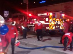 El incendio es sofocado alrededor de las 3:30 de la madrugada. TWITTER / @Guerrero_Cumple
