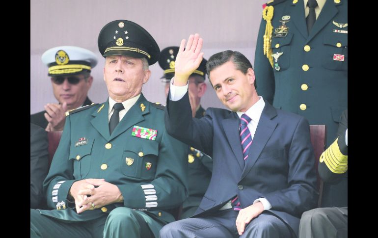 Enrique Peña Nieto ha demostrado lejanía, al evitar dar las malas noticias al ciudadanía, como parte de su estrategia sexenal. EFE / ARCHIVO