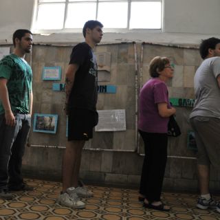 Celebran primeras horas de votaciones en Uruguay sin incidentes