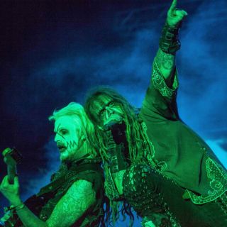 Korn se entrega a su público en el 'Hell and Heaven'