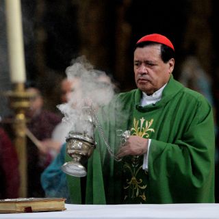 Cardenal Rivera Carrera pide orar por autoridades del país