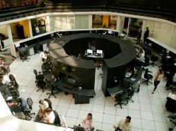 Esta semana, la plaza bursátil local adelanta la sesión de remates, con motivo del cambio de horario. NTX / ARCHIVO