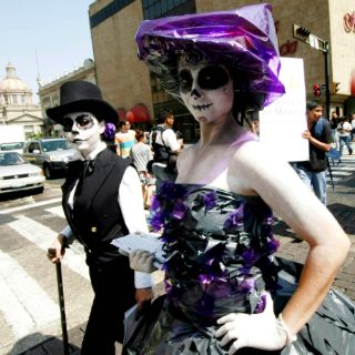 Anuncian cierres viales para este martes