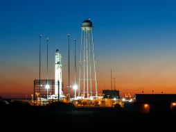 La misión de la empresa Orbital Sciences Corp. es transportar dos mil 268 kilogramos de carga de la NASA a la EEI. AFP / J. Kowsky