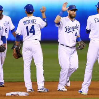 Reales de Kansas City aplastan a Gigantes