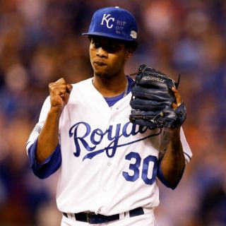 Yordano Ventura dedica triunfo a Óscar Taveras