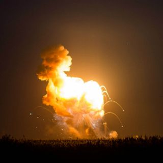 El cohete Antares funcionaba con motores rusos de los años '60