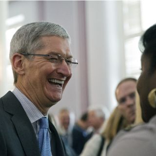 Estoy orgulloso de ser gay: Tim Cook