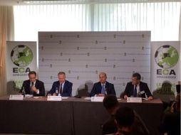 Las autoridades del futbol buscan una solución para no disputar el campeonato bajo el calor del pleno verano en Qatar. TWITTER / @ECAEurope