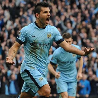 Manchester City se lleva el derbi