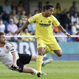 Valencia despacha al Villarreal de Gio y Jona