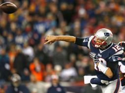 Tom Brady tiene 18 pases de anotación y sólo un interceptado durante la buena racha de los Pats. AFP / J. Rogash