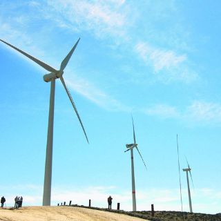 Municipios aún esperan beneficios de energía eólica