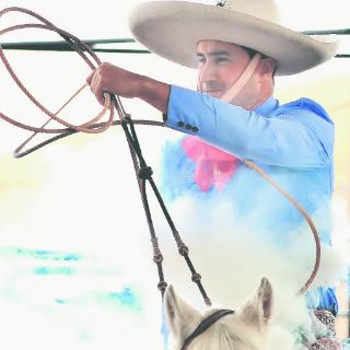 Disputan charreada muy pareja