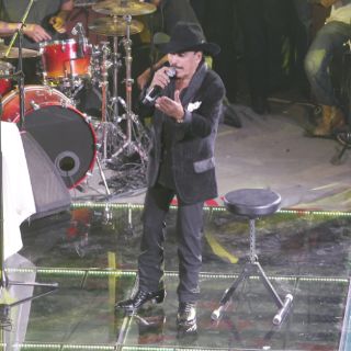 Joan Sebastian cierra con broche de oro el Palenque 2014