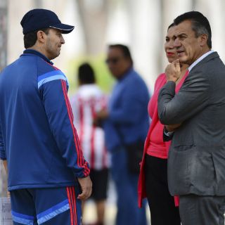 'Chepo' ya analiza a los que seguirán en Chivas