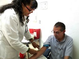 En varones, el cáncer de pulmón y de próstata resultan letales debido a distintos factores de riesgo a los que se exponen. SUN / ARCHIVO