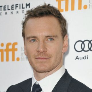 Fassbender, en pláticas para sustituir a Bale como Jobs