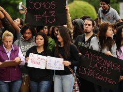 Estudiantes de la UdeG han realizado manifestaciones para expresar su enojo por los hecho ocurridos en Iguala. EL INFORMADOR / J. Mendoza