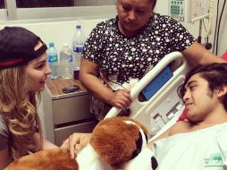 La artista visita a uno de sus seguidores enfermo de hemofilia. INSTAGRAM / @belindapop