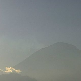 Registran derrumbe en suroeste del Popocatépetl
