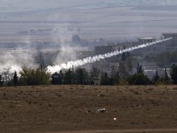 Los fondos también costearán a los consejeros militares que están trabajando con iraquíes y kurdos en Siria. AP / V. Ghirda