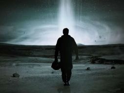 La cinta aborda la misión de un grupo de exploradores que se adentran por un 'agujero de gusano'. CORTESÍA WARNER BROS  /