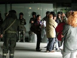 Amas de casa lamentan que con esas medidas será más difícil adquirir los alimentos y otros productos que escasean. NTX / ARCHIVO