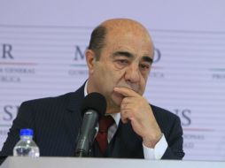 En rueda de prensa, el titular de la PGR informó ayer sobre el hallazgo de cuerpos posiblemente relacionados con los 43 estudiantes. EFE / ARCHIVO