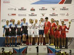 Podio de la prueba femenina de persecución. Gran Bretaña en lo más alto, Canadá en segundo sitio y China en tercero. EL INFORMADOR / J. Mendoza