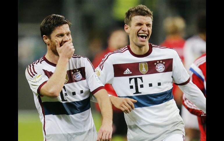 Xabi Alonso y Thomas Müller son fundamentales en el esquema de Guardiola. AP / M. Probst