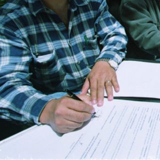 Mexicanos prefieren asegurar su auto antes que su vida