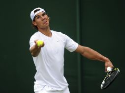 Nadal quedará fuera en el resto de la temporada, para integrarse nuevamente en diciembre después de su operación. AP / ARCHIVO.