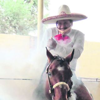 Regia defensa del campeón Tamariz