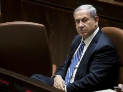 El primer ministro israelí habla ante los medios de comunicación después de una reunión del gabinete de asuntos de seguridad. EFE / A. Sultan