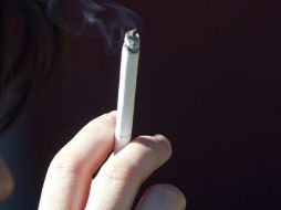 Investigadores apuntan que la presión y el estrés están asociados a la necesidad del fumador de consumir tabaco. EL INFORMADOR / ARCHIVO