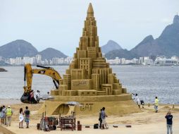 La vida del castillo será corta, pues luego de recibir el récord será demolido. AFP / Y. Chiba