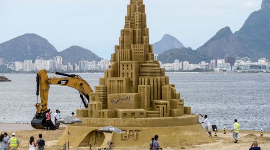 La vida del castillo será corta, pues luego de recibir el récord será demolido. AFP / Y. Chiba