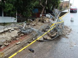 El accidente ocurrió la noche del lunes en la colonia Lomas del Paraíso. EL INFORMADOR / L. Rodríguez