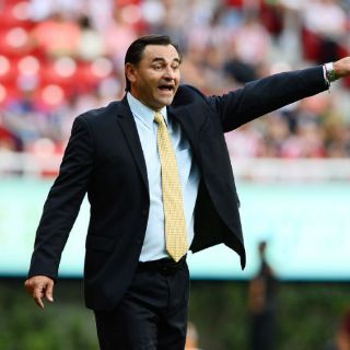 Carlos Bustos llega a Dorados