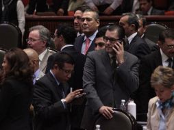 El coordinador del PRI en la Cámara de Diputados, Manlio Fabio Beltrones, durante la sesión de este martes en San Lázaro. SUN / A. Hernández
