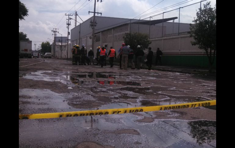 Se procede a la inspección de la tubería con un robot para descartar cualquier fuga. EL INFORMADOR / S. Blanco