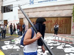 Los normalistas se aprestan a realizar nuevamente otra jornada de movilizaciones y manifestaciones. AFP / E. Castro