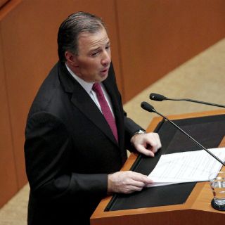 México firma acuerdo con India en materias tecnológica y espacial