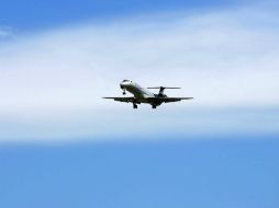 Según medios, los aviones sobrevuelan de manera constante los cielos americanos, tomando información de miles de teléfonos móviles. EL INFORMADOR / ARCHIVO.