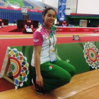 Esgrimista Liliana Tejeda va por buenos resultados en JCC