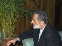 Bijan Namdar Zanganeh afirma que el gobierno tiene 'la intención de adoptar una política monetaria de austeridad para el próximo año'. AFP / ARCHIVO