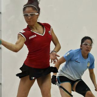 Paola Longoria triunfa en los JCC 2014