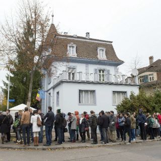 Alta participación en elecciones presidenciales de Rumania
